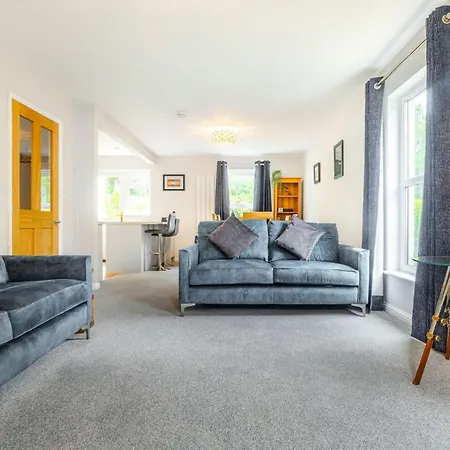 3 Bed In Ambleside Oc-Lr066 *