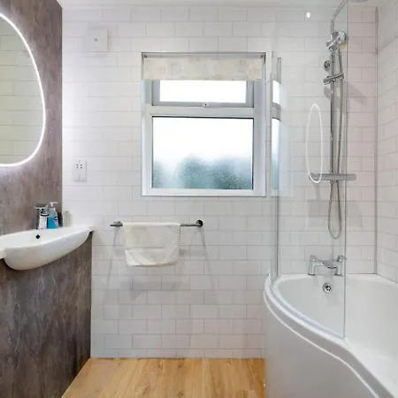 3 Bed In Oc-lr066 度假居