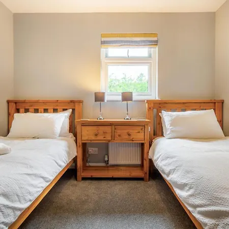 3 Bed In Oc-lr066 度假居